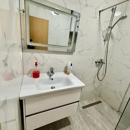 Apartment Edi's Tirana